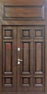 Классическая входная дверь с верхней фрамугой ДФГ-15 в Санкт-Петербурге