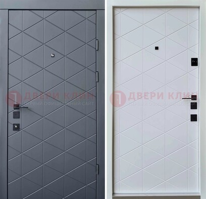 Серая железная дверь с МДФ с внутренней белой стороной ДМ-201 в Санкт-Петербурге