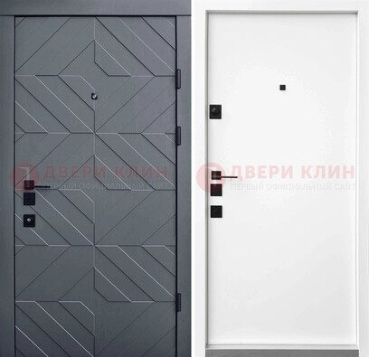 Темная уличная дверь с филенчатой МДФ внутри ДМ-205 в Санкт-Петербурге