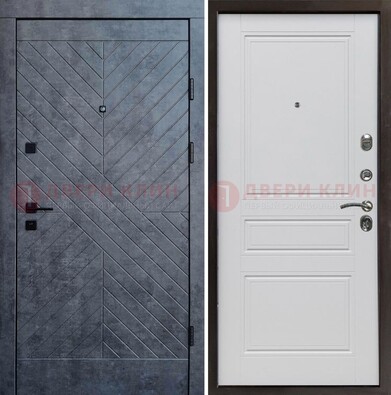 Серая металлическая дверь с декоративной МДФ ДМ-439 в Санкт-Петербурге