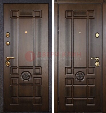 Квартирная коричневая железная дверь с МДФ ДМ-45 в Санкт-Петербурге