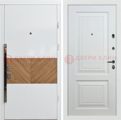 Белая железная дверь с МДФ в квартиру ДМ-476 в Санкт-Петербурге