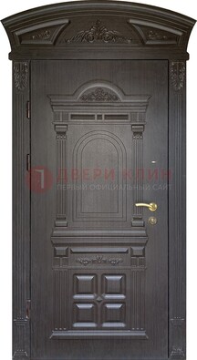 Темная уличная дверь с массивом дуба с узором ДМД-58 в Санкт-Петербурге
