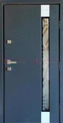 Серая стальная дверь с порошковым покрытием и стеклянной вставкой ДП-216 в Санкт-Петербурге