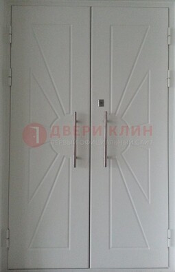 Парадная двухстворчатая дверь с фрезерованным МДФ ДПР-14 в Санкт-Петербурге