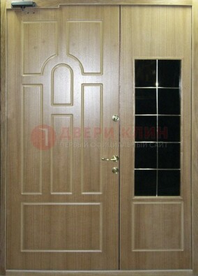 Входная дверь Дверь со вставками из черного стекла ДПР-42 в Пскове
