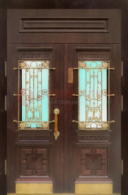 Парадная дверь со вставками из стекла и ковки ДПР-43 для каркасного дома в Санкт-Петербурге