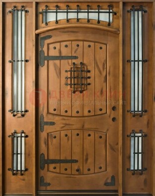 Парадная дверь с коваными элементами ДПР-68 в коттедж в Курске