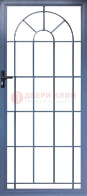 Синяя металлическая решетчатая дверь ДР-28 в Санкт-Петербурге
