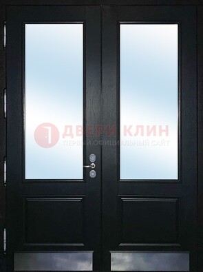 Черная двухстворчатая металлическая дверь со стеклом ДС-25 в Санкт-Петербурге
