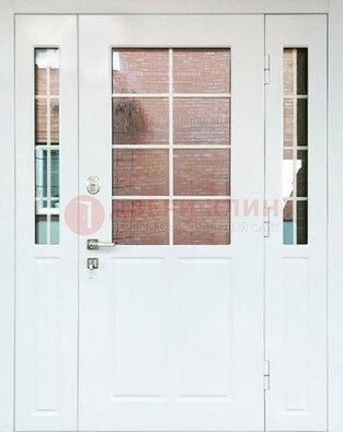 Белая стальная дверь со стеклом и фрамугами ДС-27 в Санкт-Петербурге