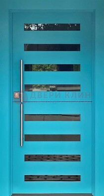 Голубая уличная дверь с МДФ панелью и стеклом ДС-51 в Санкт-Петербурге