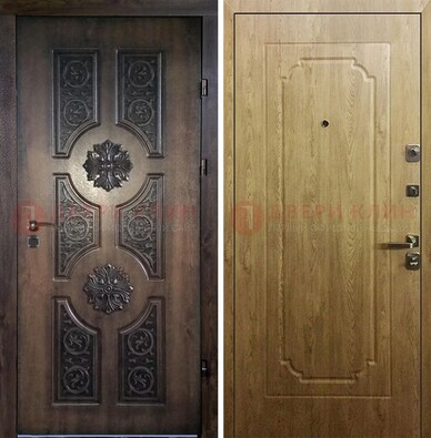Железная коричневая дверь с виноритом и Золотой дуб внутри ДВТ-101 в Санкт-Петербурге
