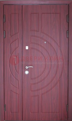 Красная железная дверь с виноритом ДВТ-3 в Санкт-Петербурге