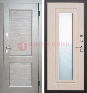 Светлая металлическая филенчатая дверь и МДФ Белый дуб с зеркалом ДЗ-104 в Санкт-Петербурге